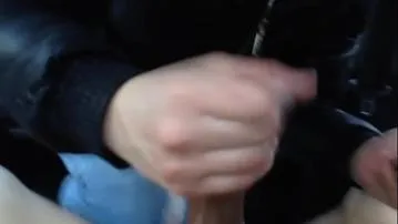 Blonde sexy aime la bite vidéo porno