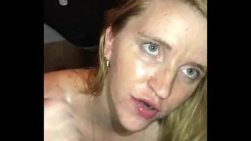 Requêtes dune femme amatrice vidéo porno